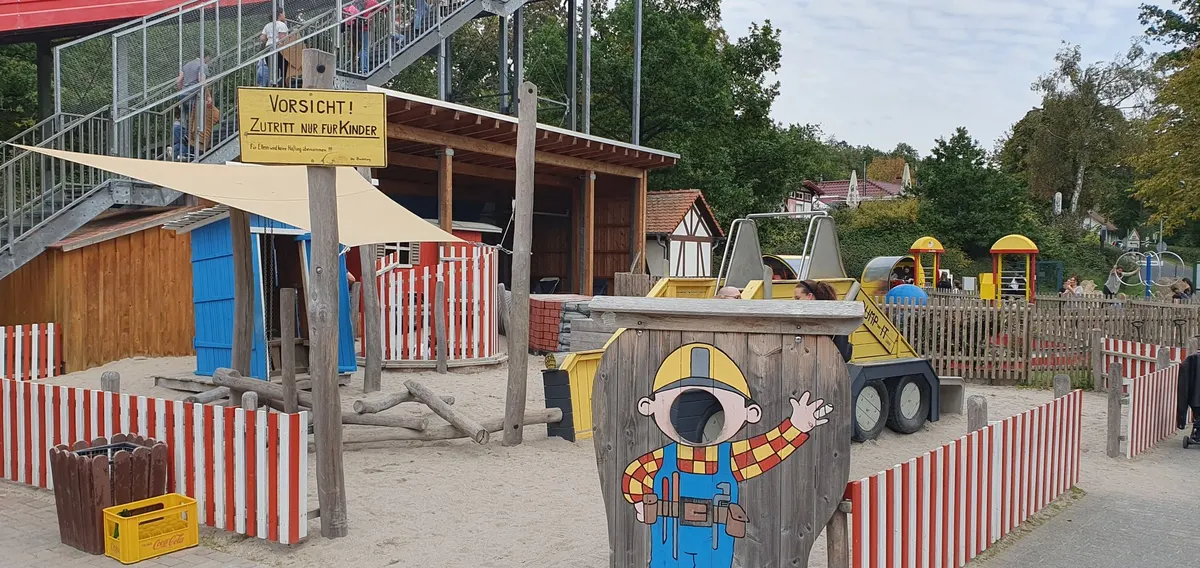 Spielplatz "Baustelle"