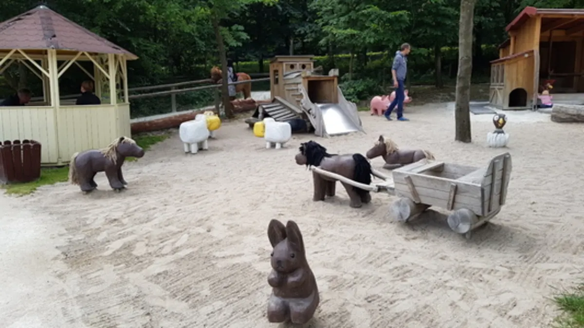 U3-Bauernhofspielplatz