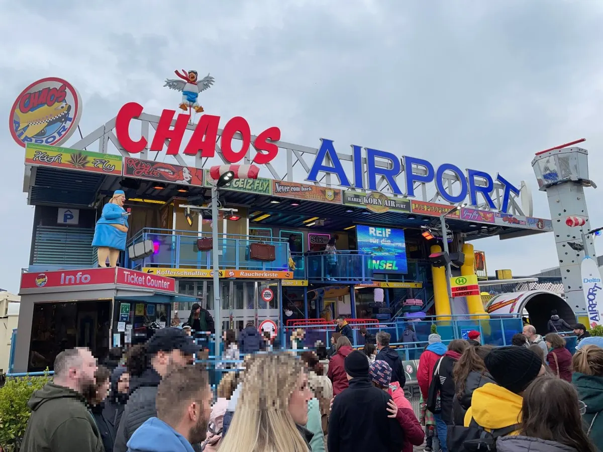 Chaos Airport (Haberkorn)