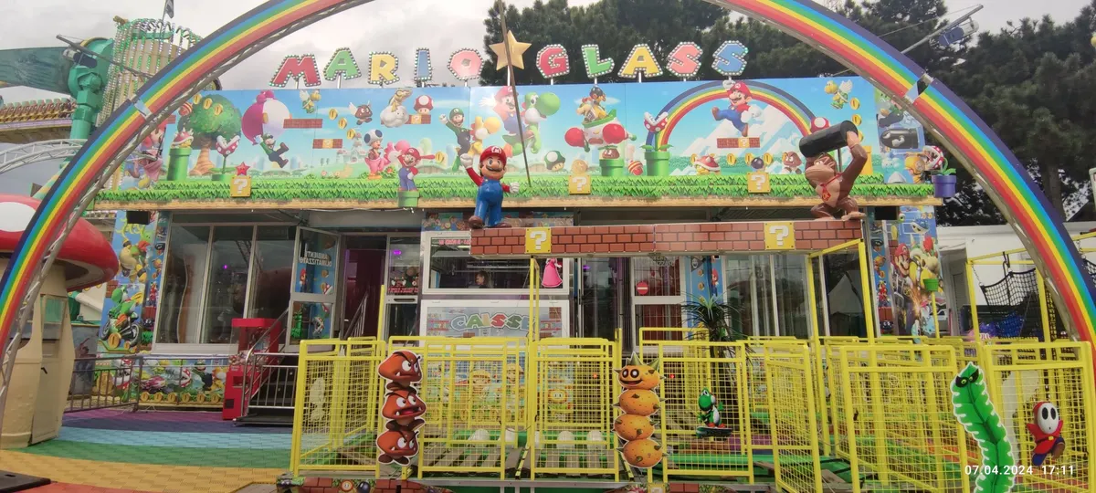 Mario Glass