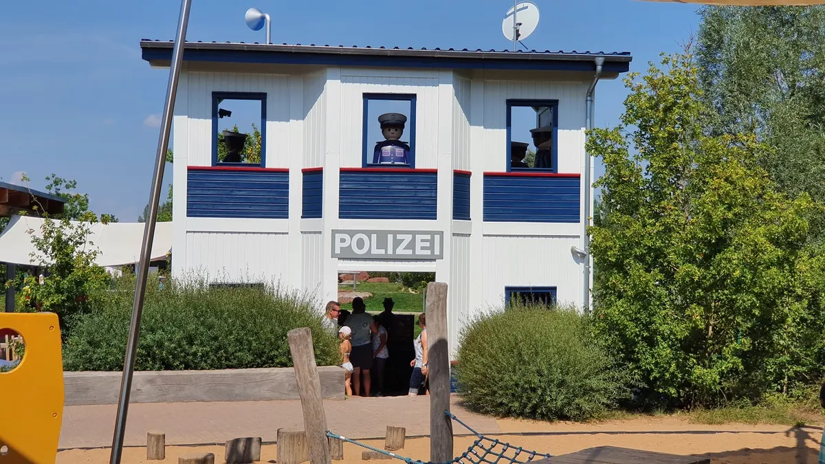 Polizei / Go-Kart-Parcours