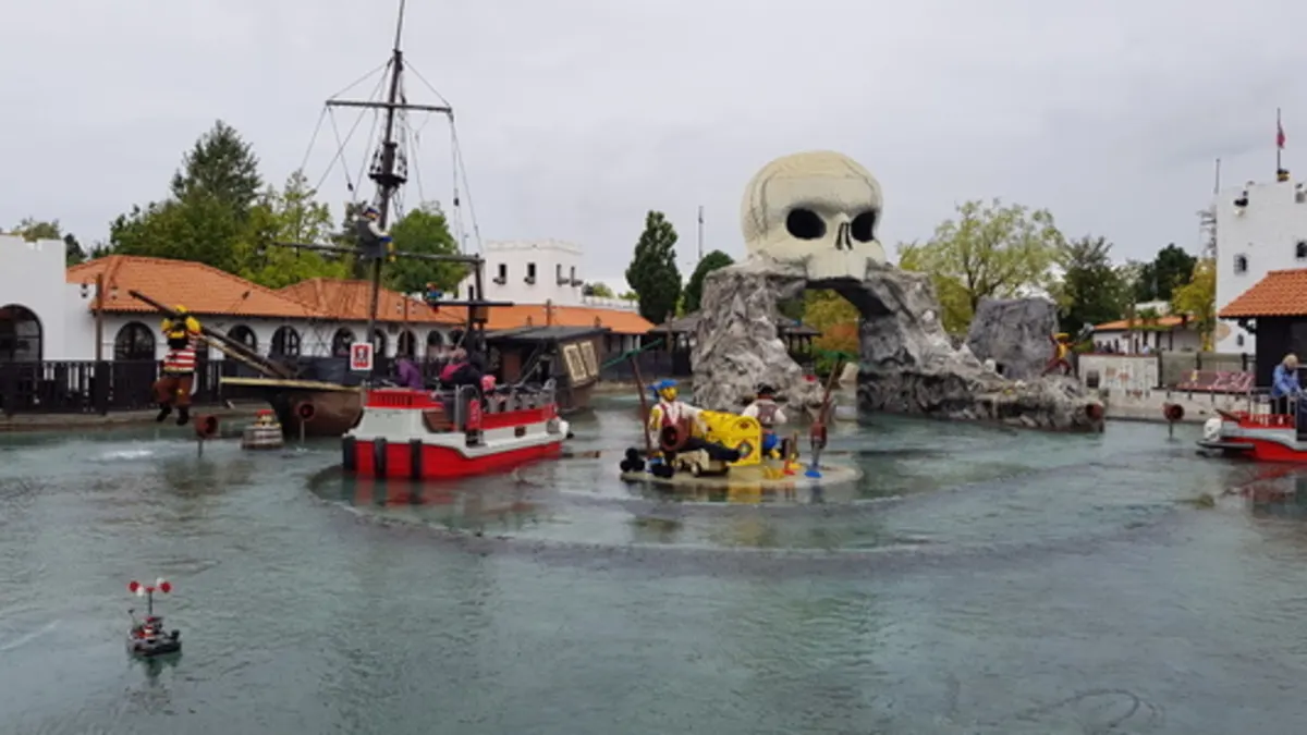Pirate Splash Battle