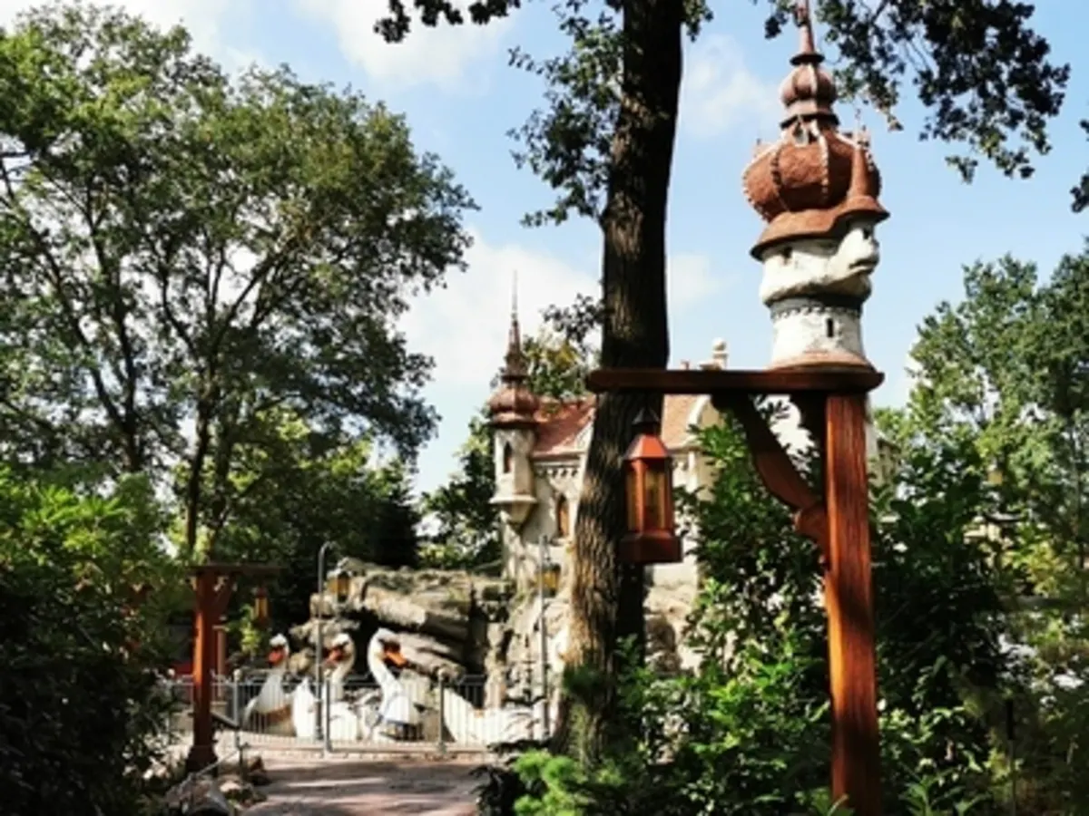 De zes Zwanen