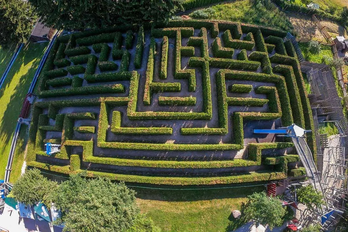 Irrgarten & Irre Kletterwelt