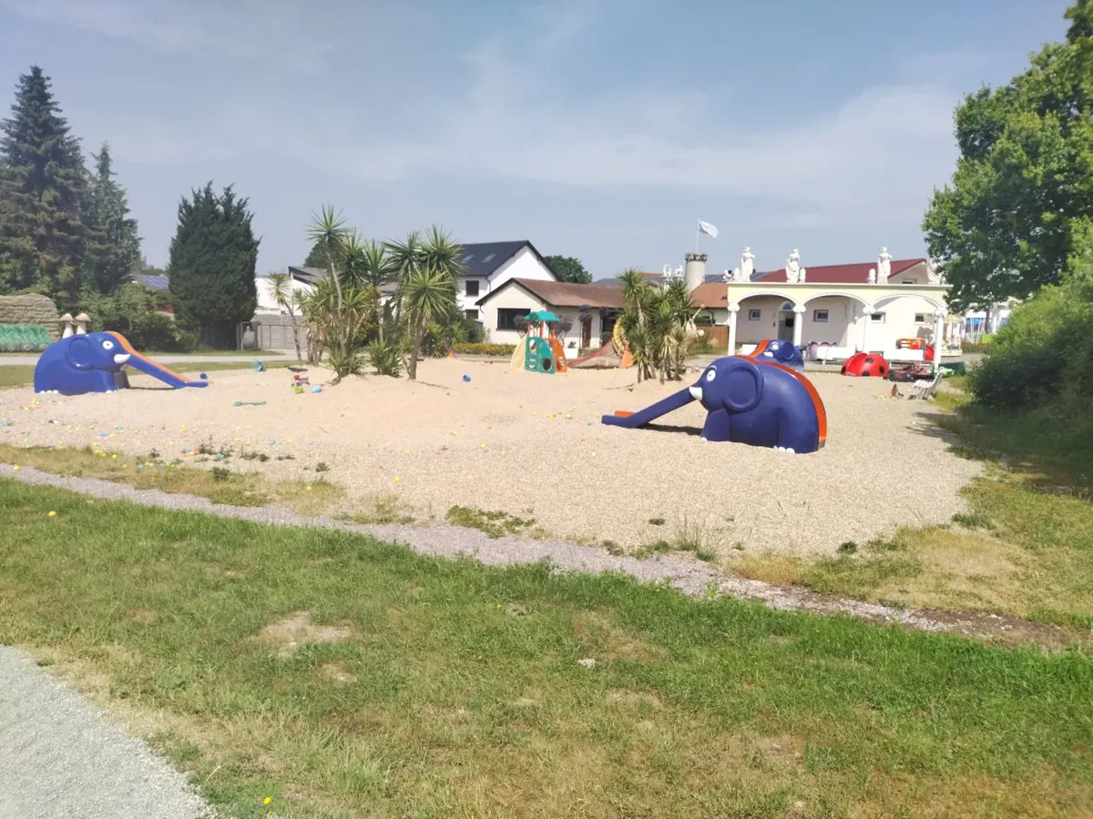 Riesen-Sandspielplatz