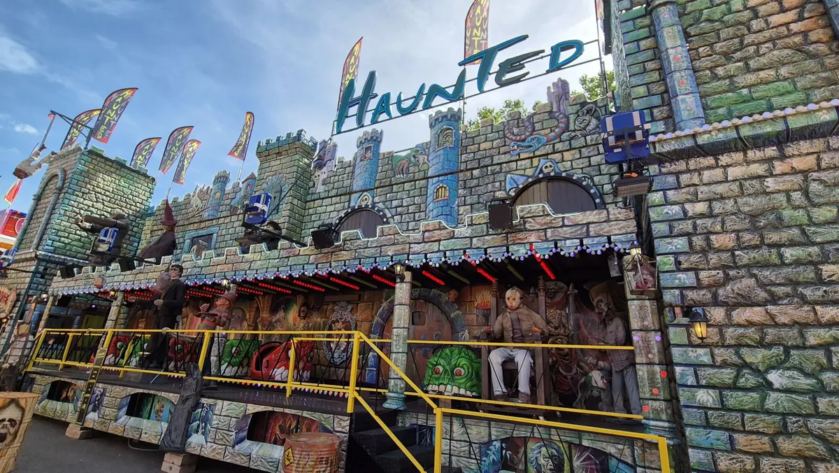 Haunted (Boulet, F)