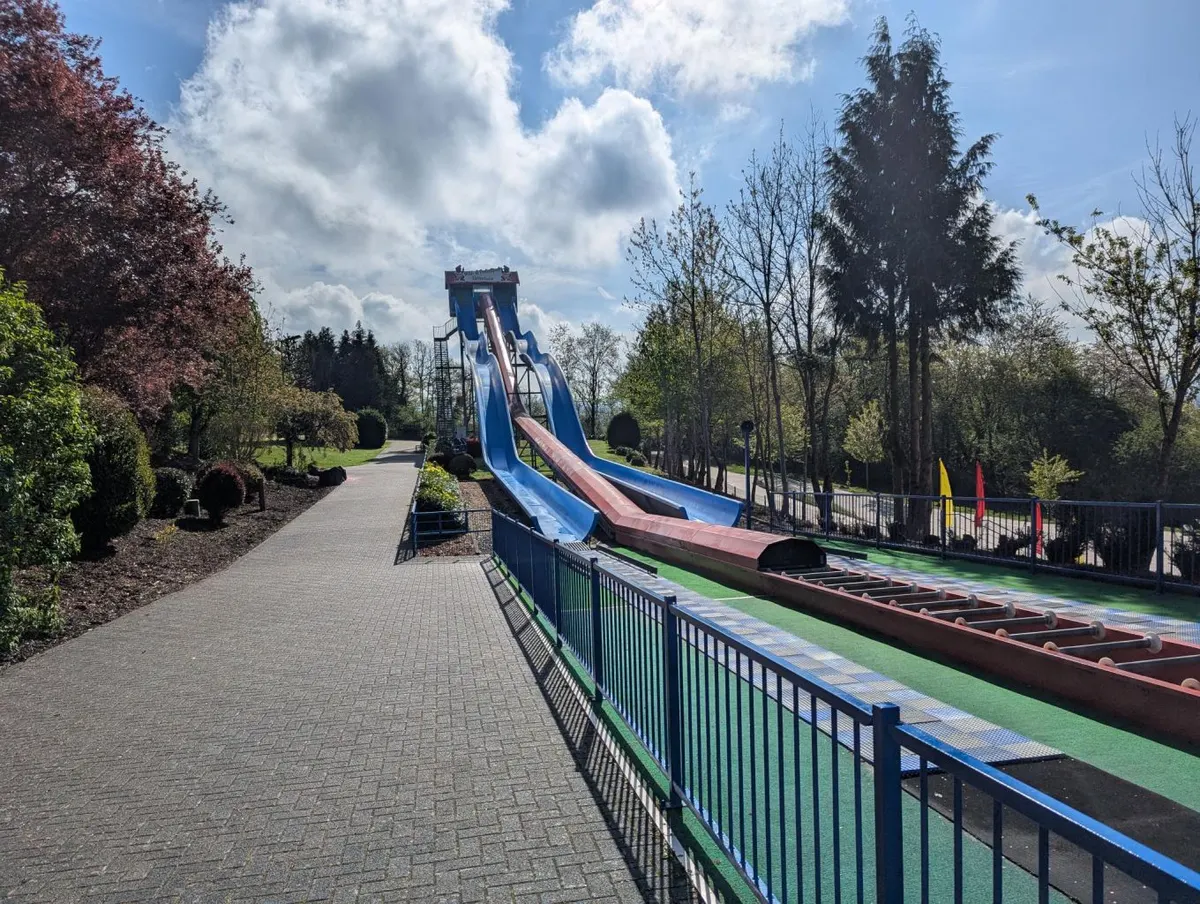 Schlauchboot-Wasserrutsche