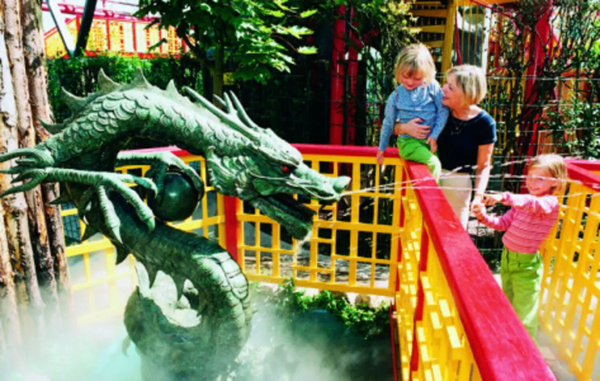 Chinese Puzzle Maze