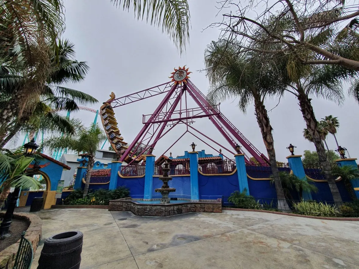 Dragon Swing