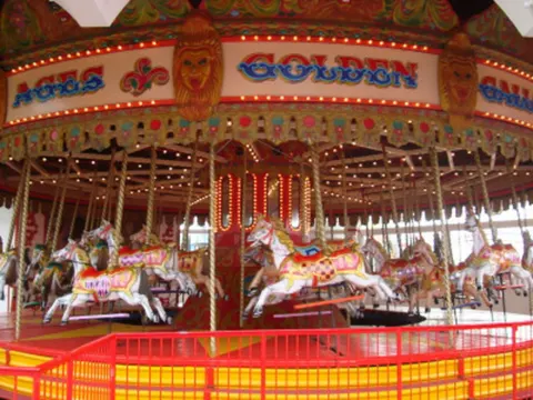 Golden Galloper (North-West Funfairs) UK