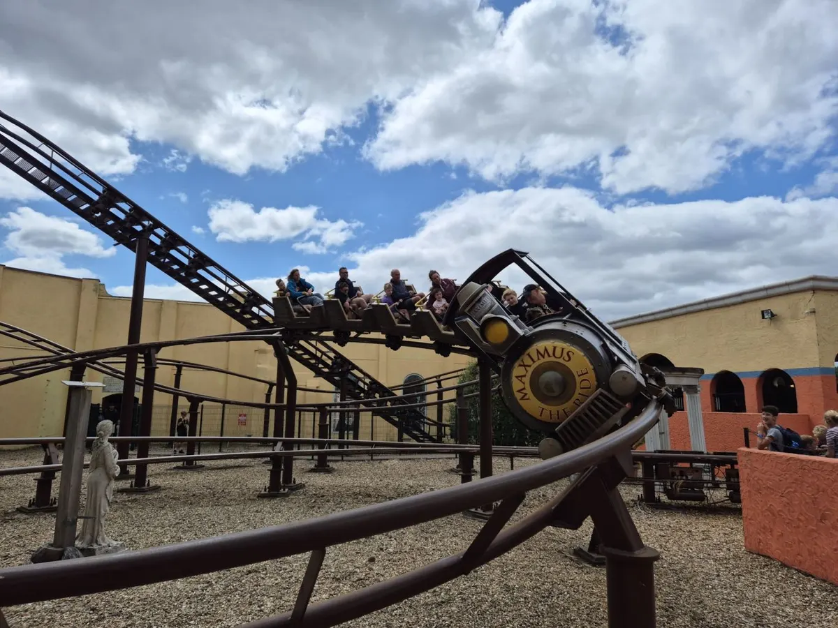 Maximus Rollercoaster