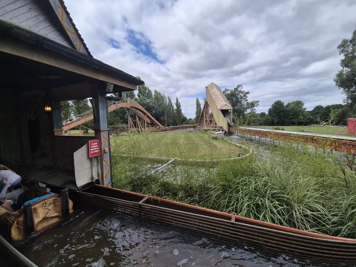 Tidal Wave Log Flume