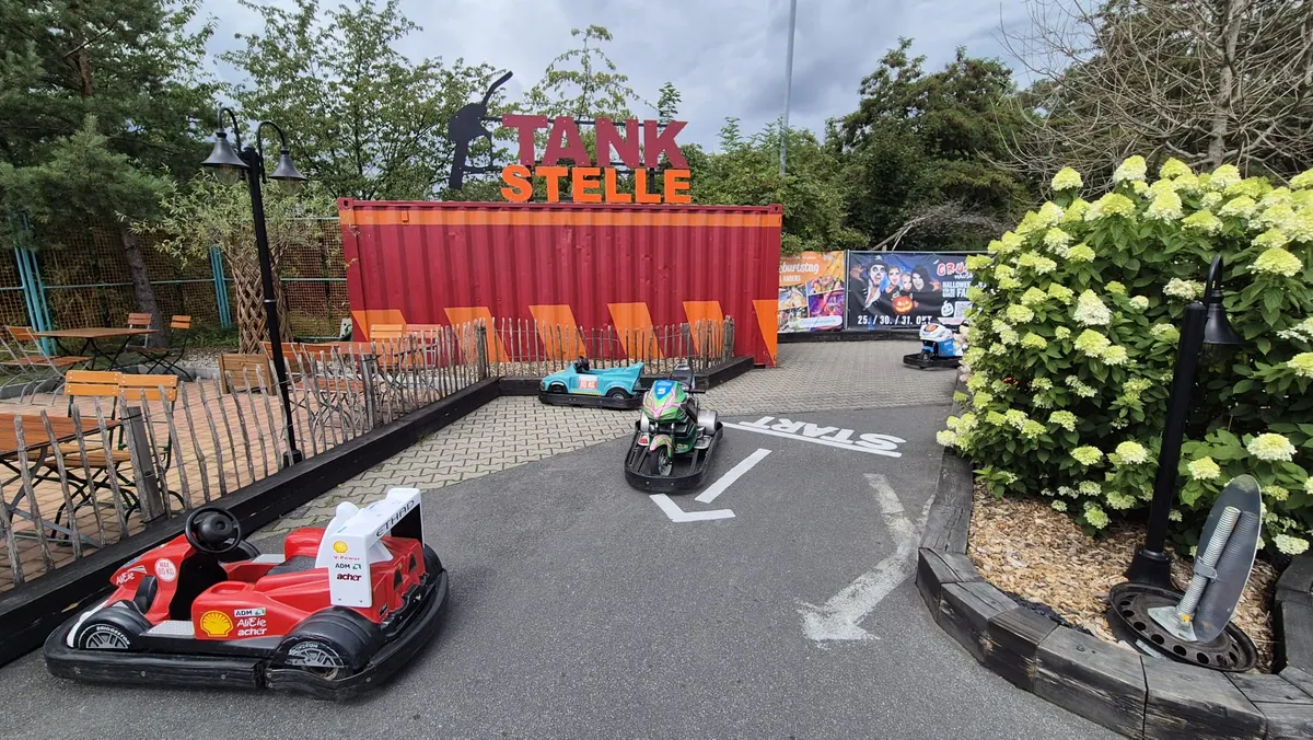 Outdoor-Go-Kartbahn