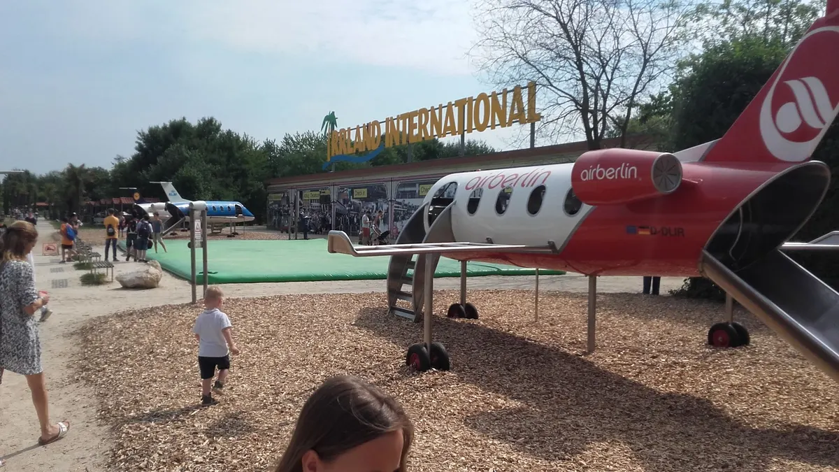 Kleinkinder-Flugzeuge