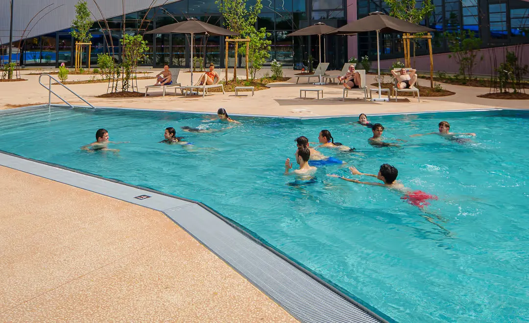 La silver pool