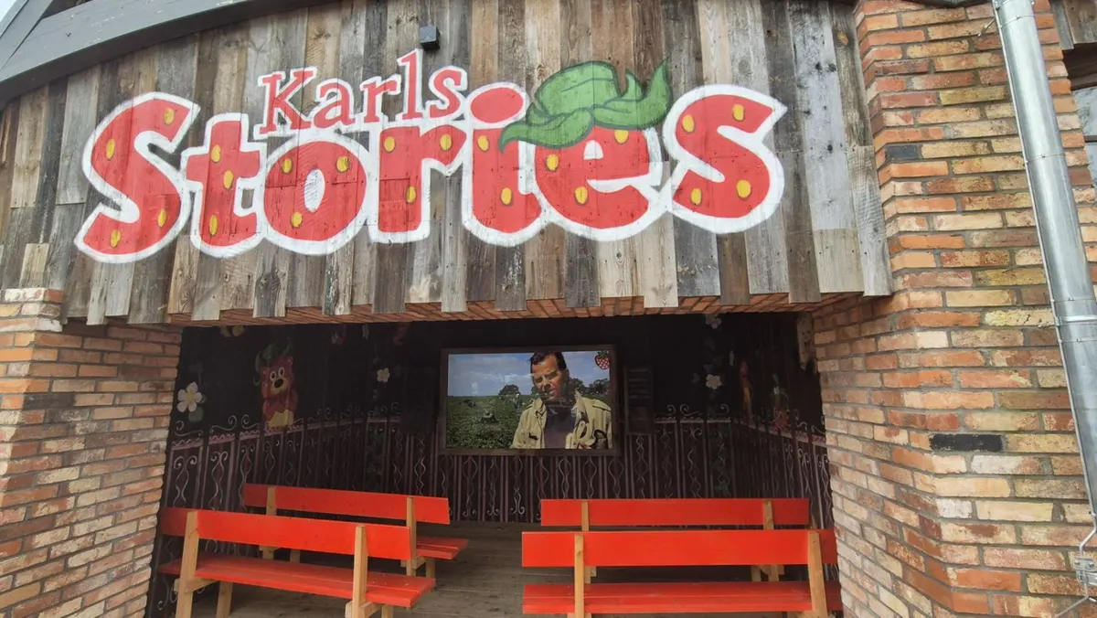 Karls Story Wand