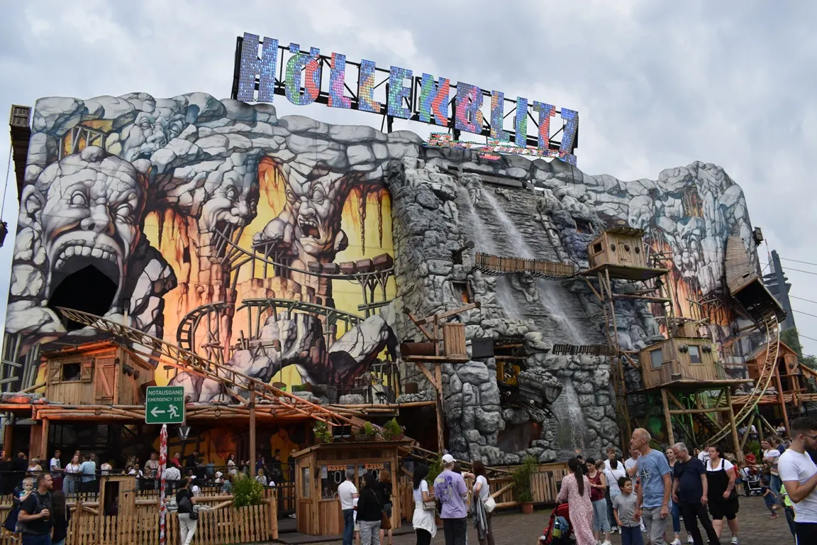 Höllenblitz (Mellors-Group, GB)