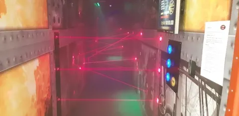 LASER-CLOU