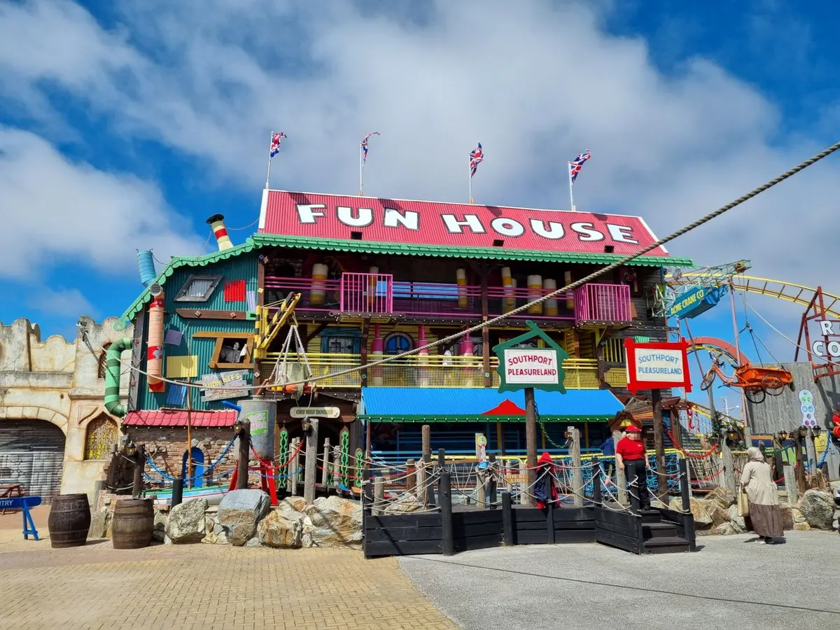 Dock Fun House