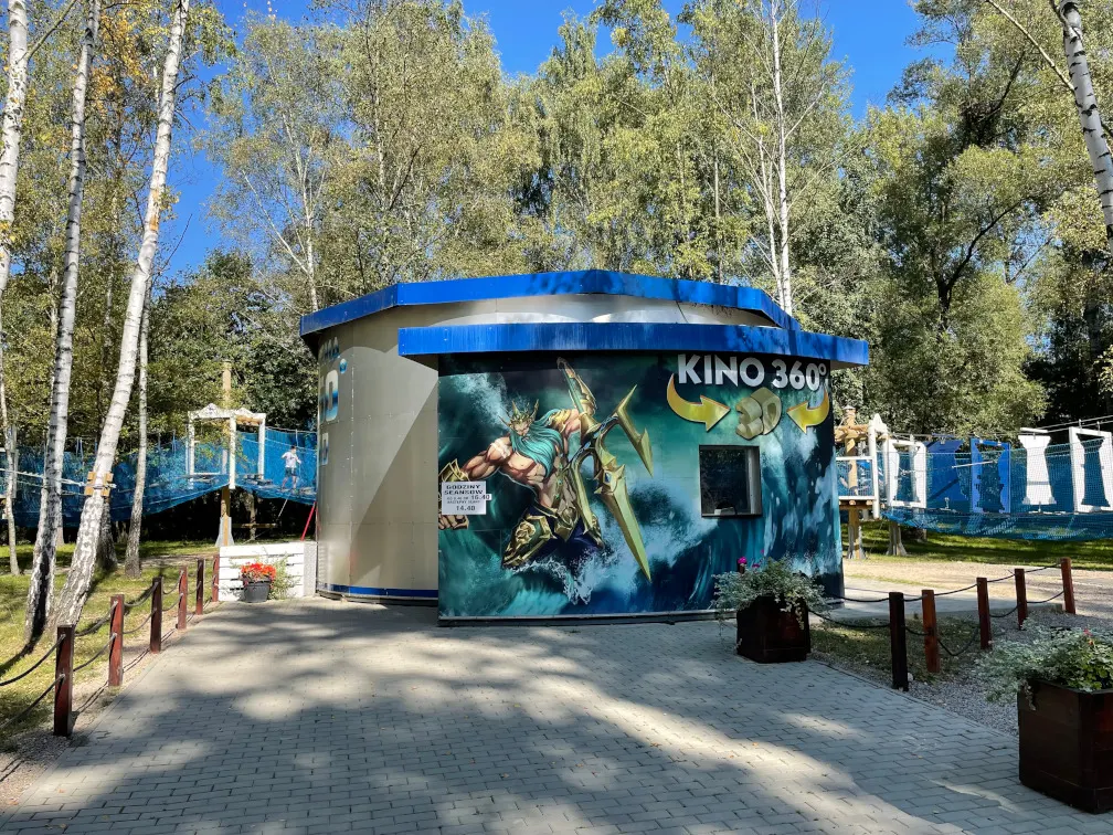 Kino 360 3D