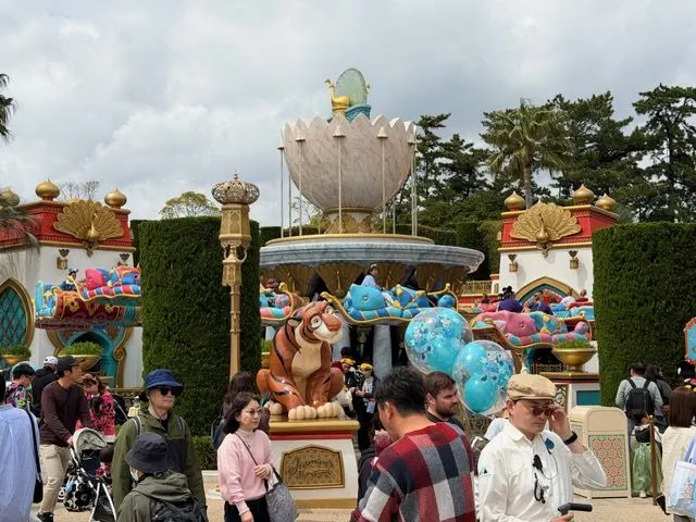Jasmine's Flying Carpets