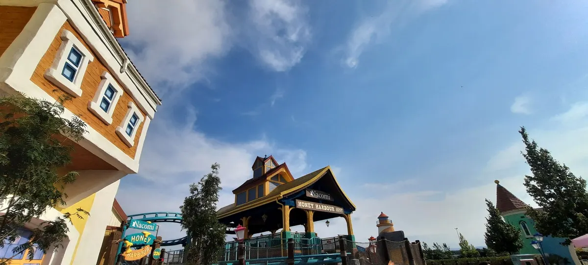 Nacomi Honey Harbour