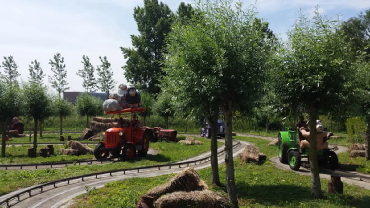 Old McDonald's Tractor Rit