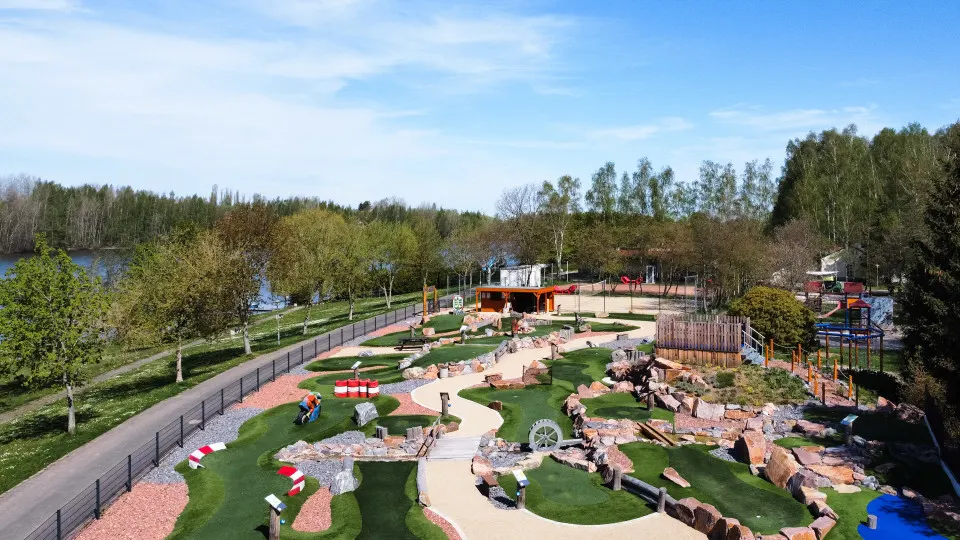 Abenteuer Minigolf