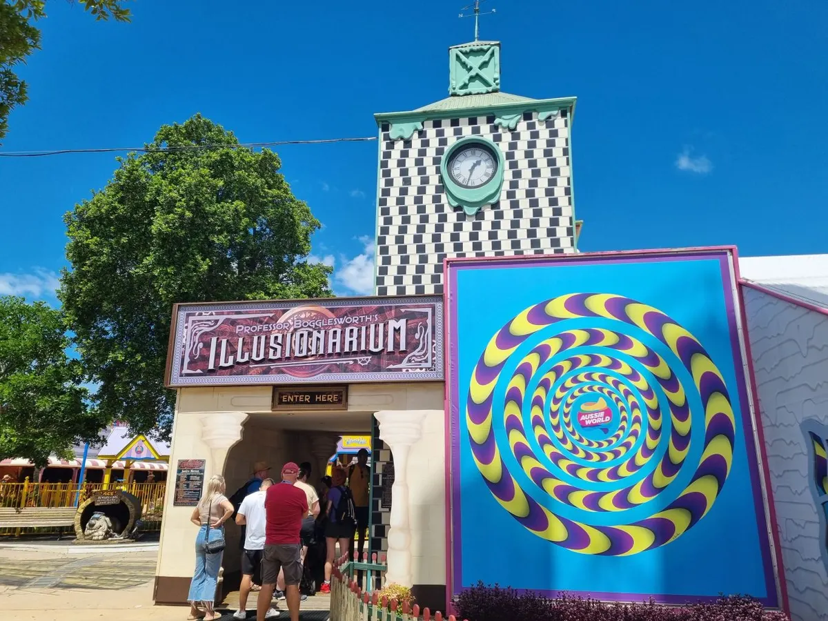 Professor Bogglesworth's Illusionarium
