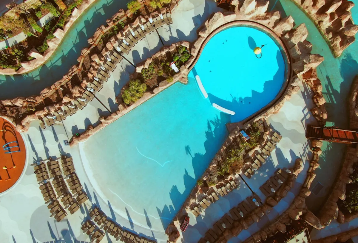 Wave Ball Pool