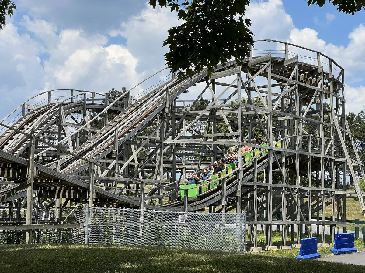 Ghoster Coaster