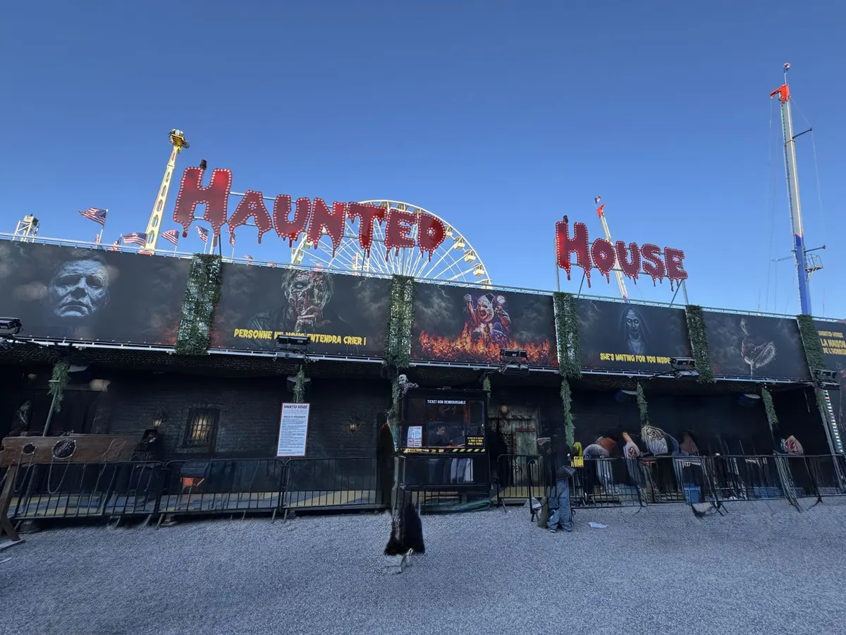 Haunted House (Boulet, F)