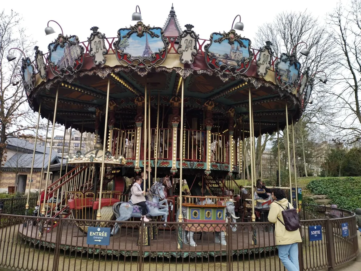 Le grand carrousel