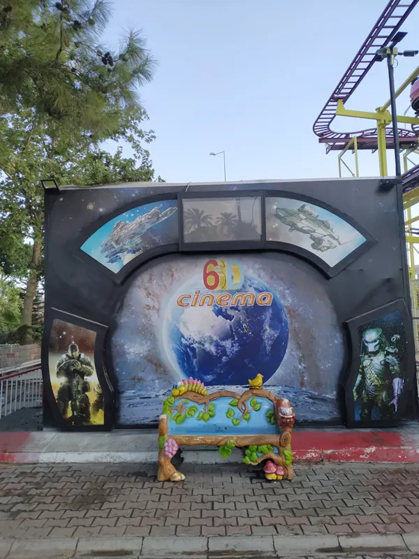 6D Cinema
