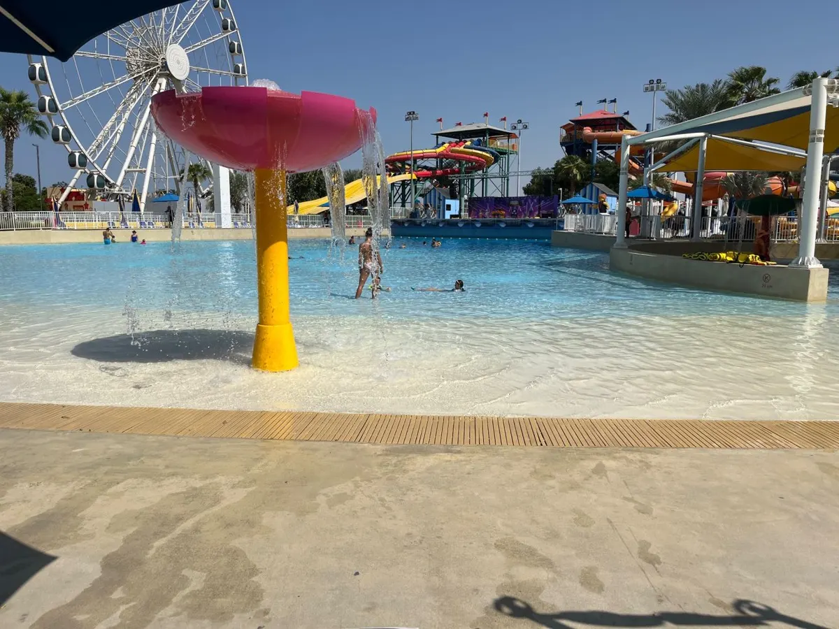 LEGO® Wave Pool