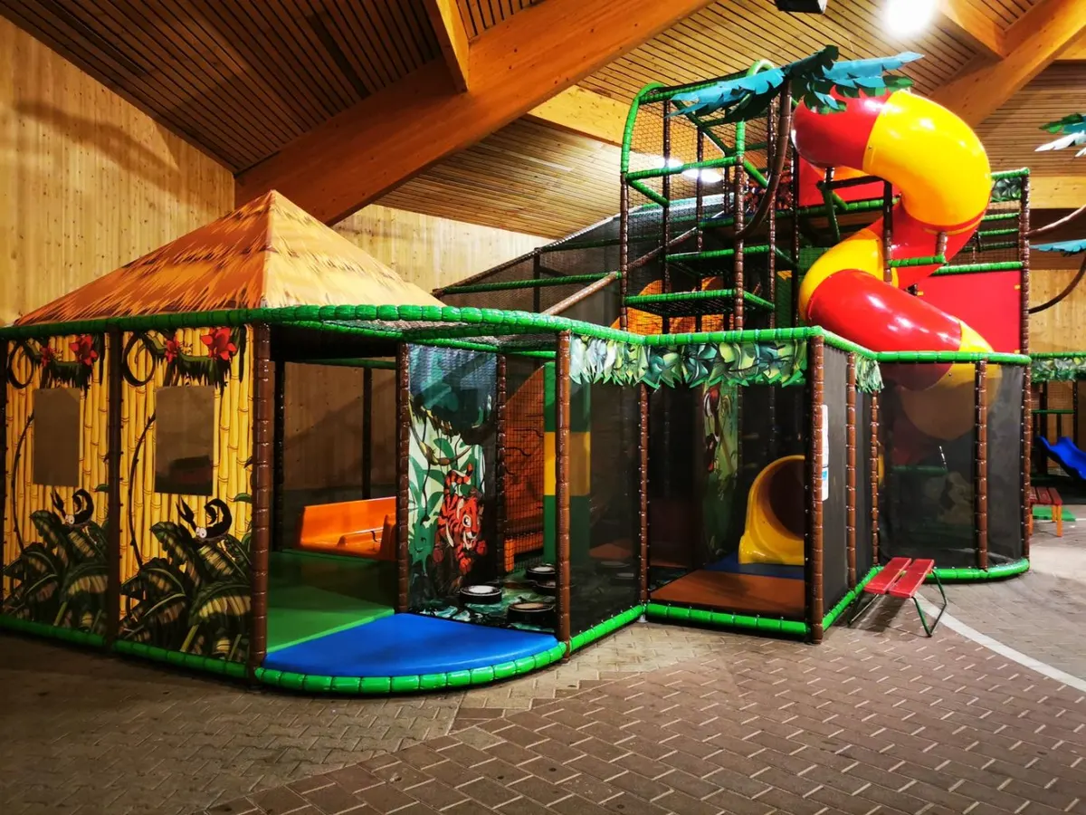 Kinder Kletter­park