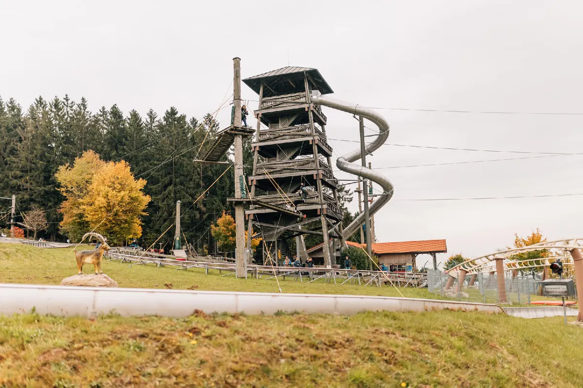 20-Meter-Aussichtsturm