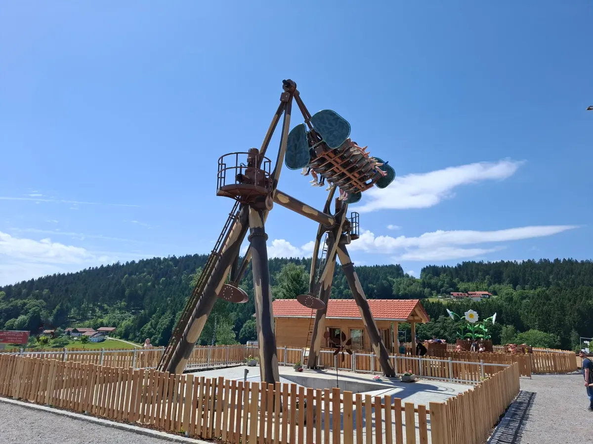 Hofschleuder -NEW 2026-