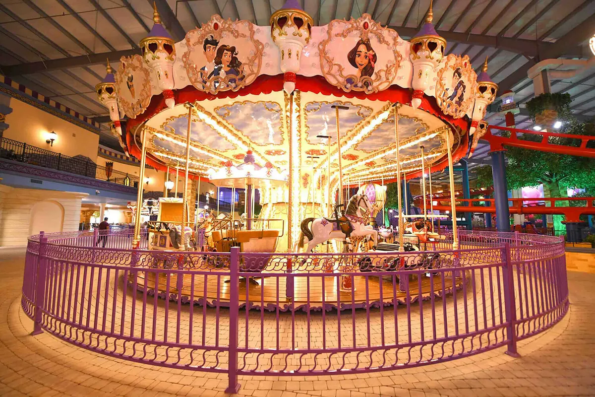 Անա Կարուսել / Ana Carousel