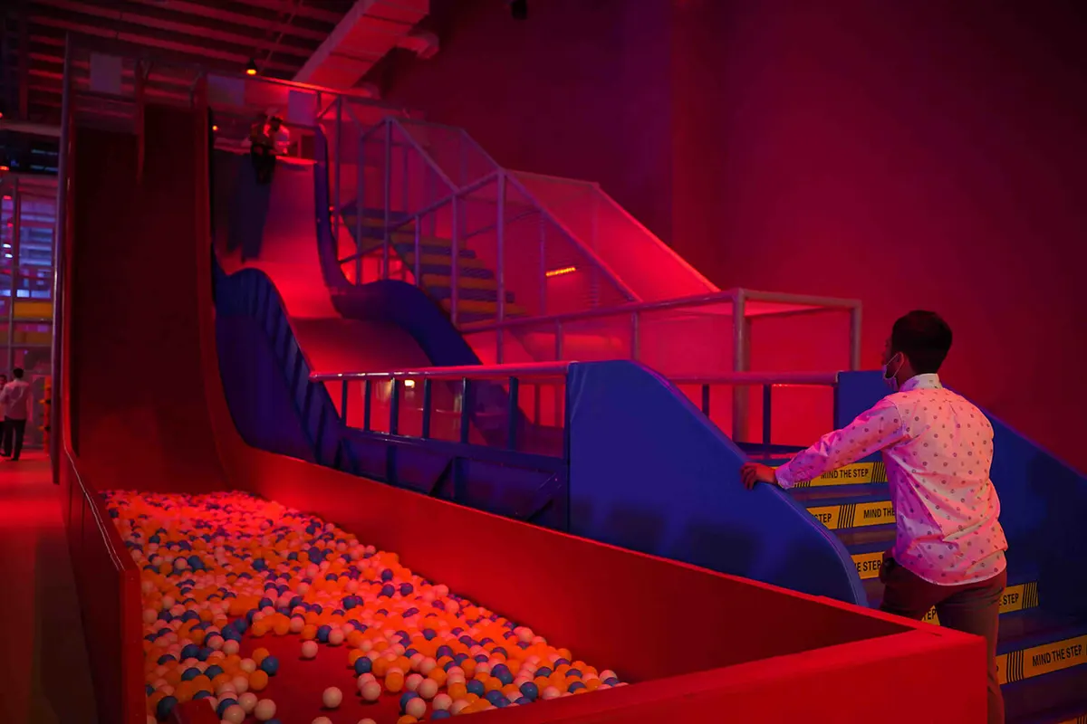 Խաղահրապարակ / Playground