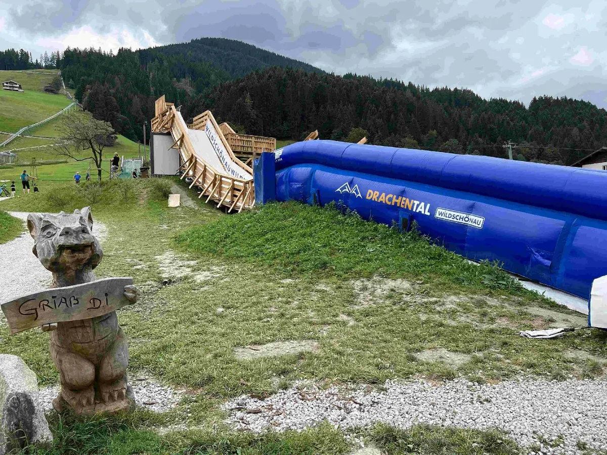 XL Tubejump