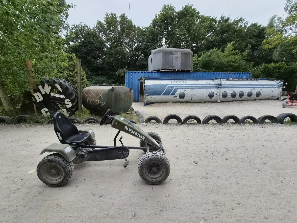 Dino Cars