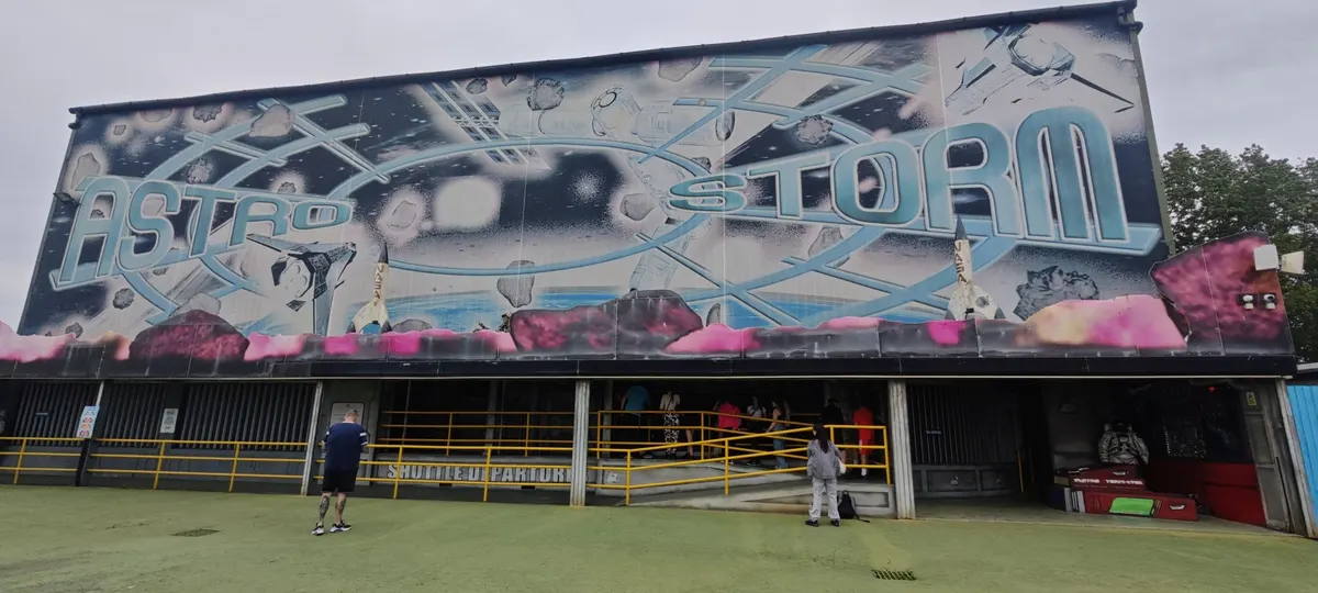 Astro Storm - Dark Coaster