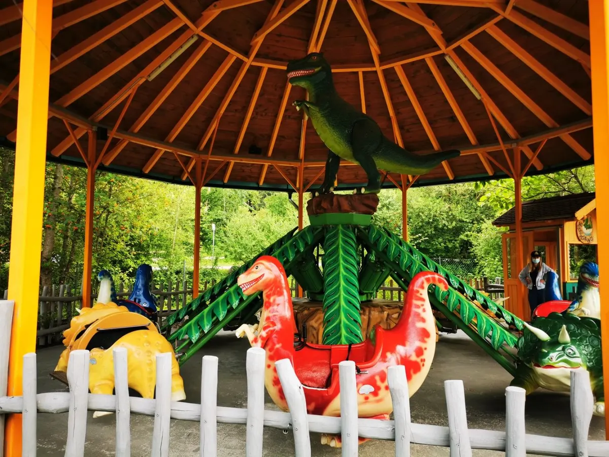 Dino-Karussell
