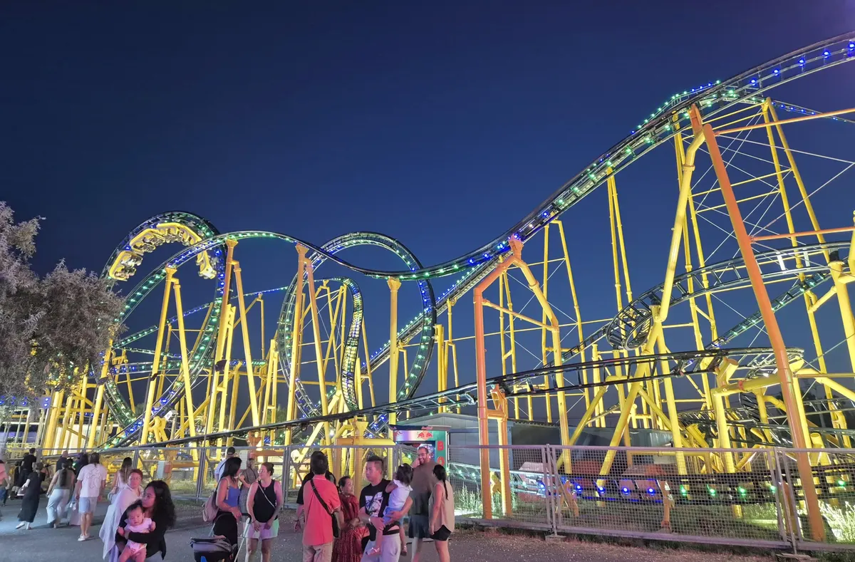 Gotham Roller Coaster