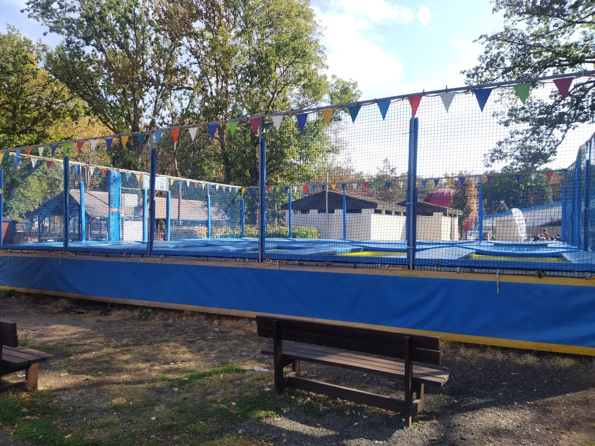Le Grand Trampoline