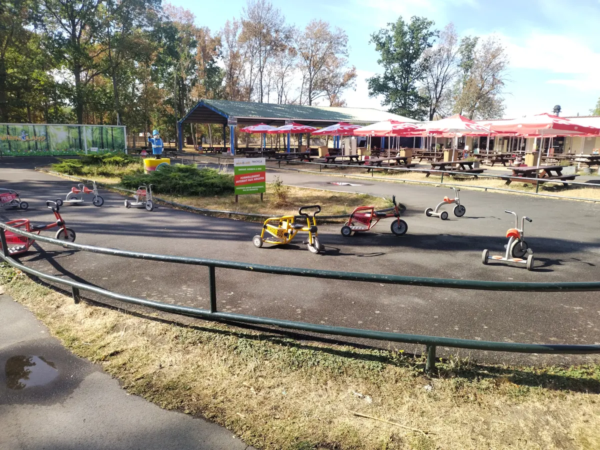 Les Petits Vélos