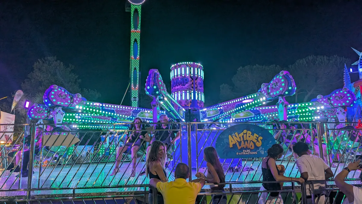 Jump Machine (Longueville, F)