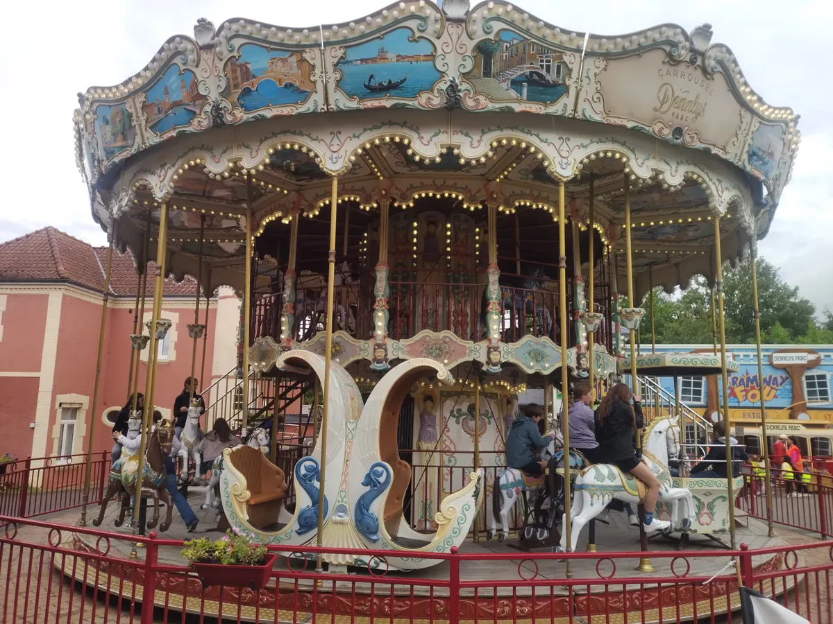 Le Carrousel
