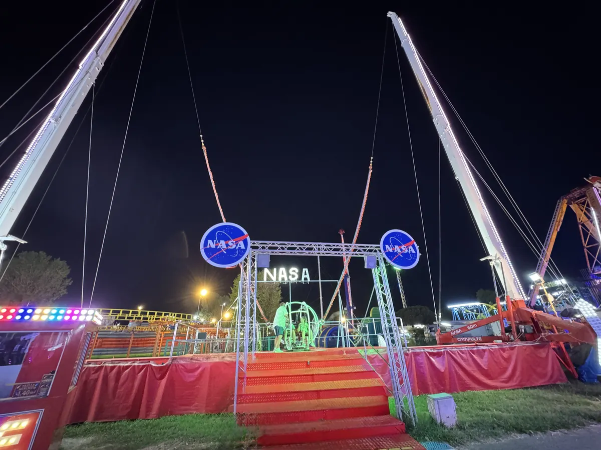 Catapulte Nasa (Dumont / Maury, F)